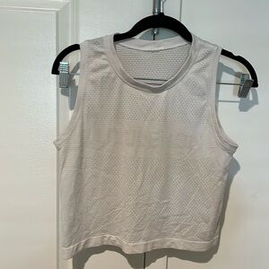 Lululemon tank size 4 white